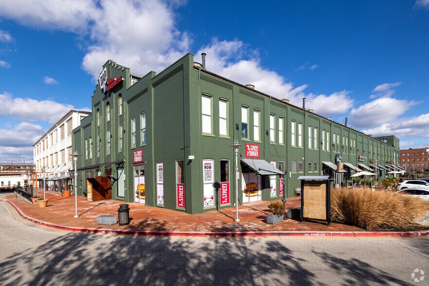 2400-2500 Boston St, Baltimore, MD à louer - Photo principale – Image 2 sur 10