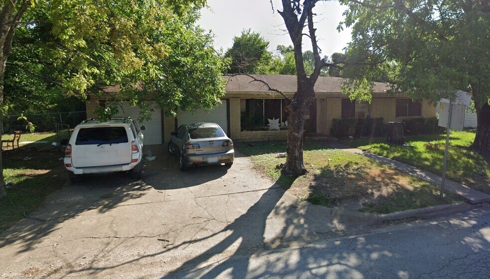 2103 Truman St, Bryan, TX à vendre - Photo principale – Image 1 sur 1