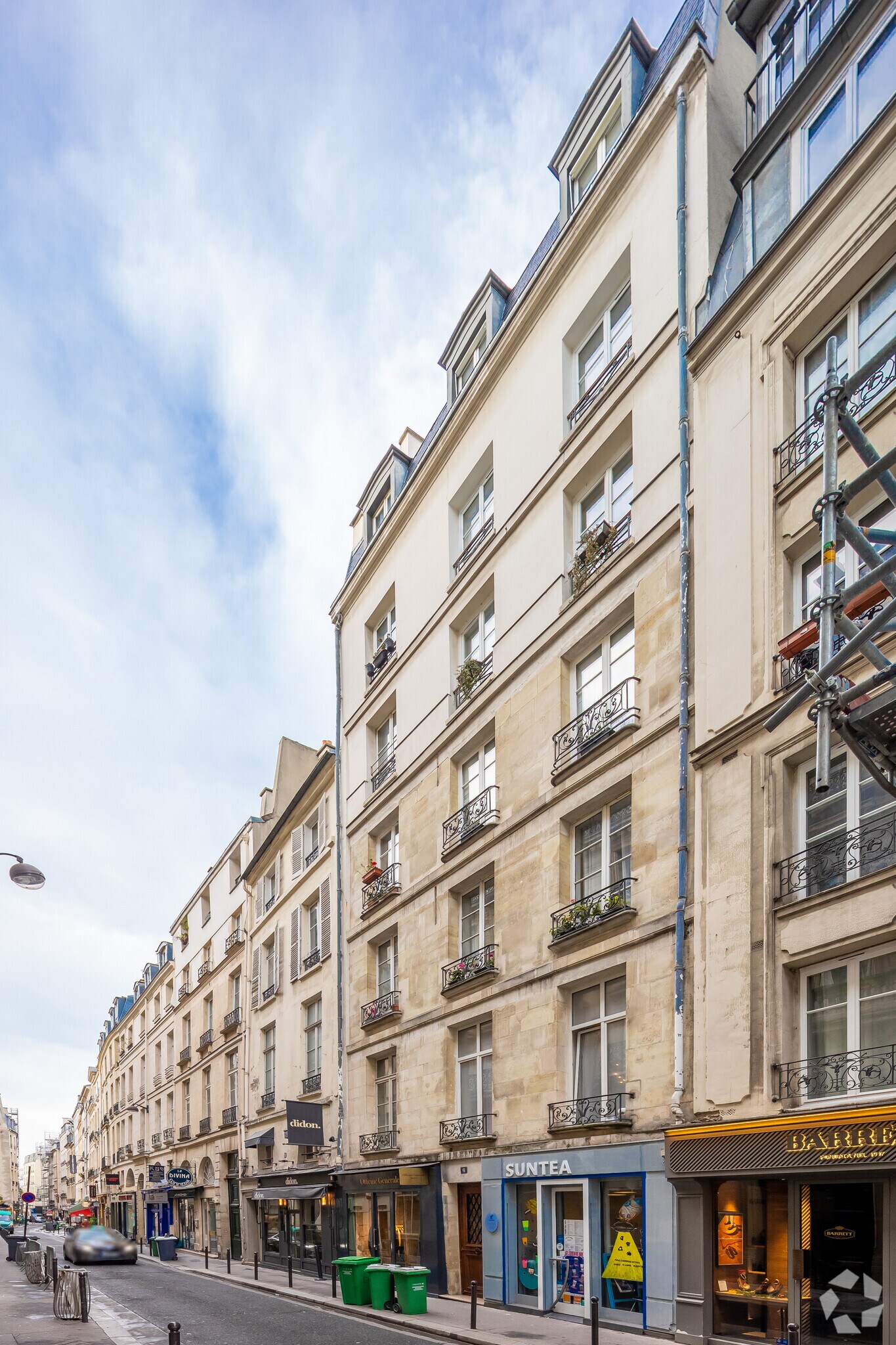 Rue Du Dragon, Paris à louer Photo principale– Image 1 sur 5