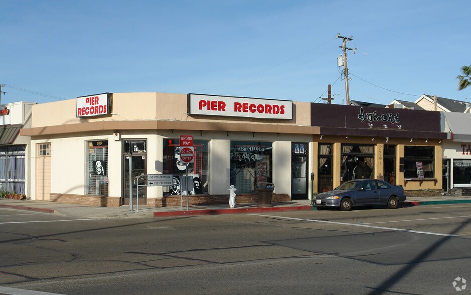 2301-2307 W Balboa Blvd, Newport Beach, CA à louer - Photo principale – Image 1 sur 19
