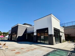 2095 E Orangethorpe Ave, Placentia, CA à louer Photo intérieure– Image 1 sur 5