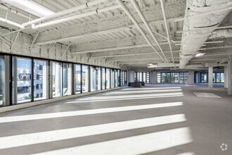 18101 Von Karman Ave, Irvine, CA à louer Photo intérieure– Image 2 sur 10