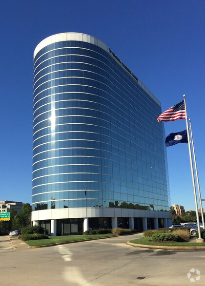 2800 S Shirlington Rd, Arlington, VA à louer - Photo de l’immeuble – Image 3 sur 6