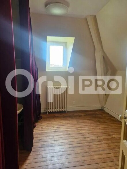 Bureau dans Le Havre à louer - Photo de l’immeuble – Image 1 sur 5