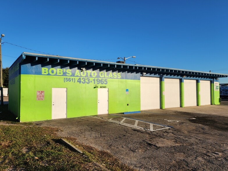 4040 S Military Trl, Lake Worth, FL à vendre - Photo de l’immeuble – Image 2 sur 7