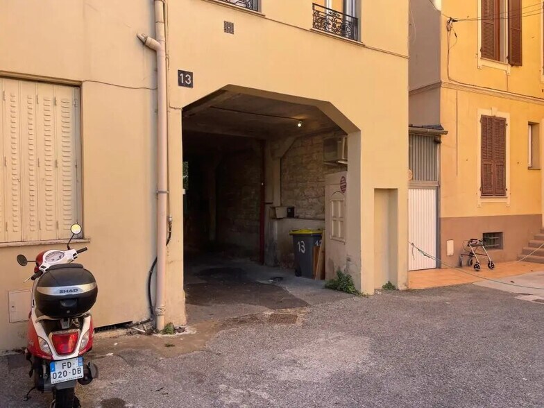 13 Boulevard Carlone, Nice à vendre - Photo de l’immeuble – Image 2 sur 9