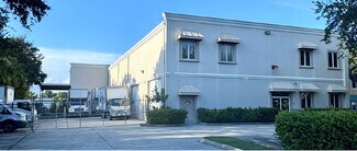 Plus de détails pour 1025 Collier Center Way, Naples, FL - Industriel/Logistique à vendre