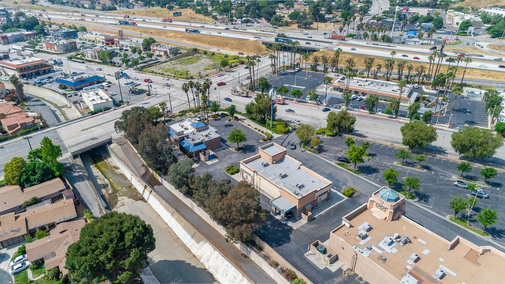 31884-31940 Castaic Rd, Castaic, CA à louer - Aérien – Image 2 sur 11