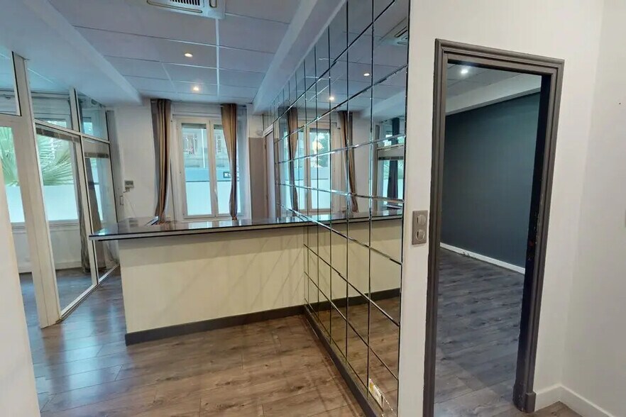 Bureau dans Nice à louer - Photo intérieure – Image 2 sur 6