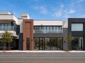 Plus de détails pour 8461 Melrose Ave, West Hollywood, CA - Bureau/Local commercial, Local commercial à louer