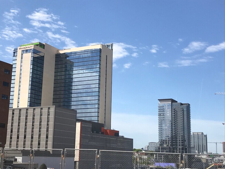 169 Rosa L Parks Blvd, Nashville, TN à louer - Photo de l’immeuble – Image 2 sur 3