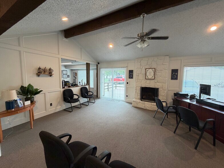 1217 W Main St, Jenks, OK à louer - Photo de l’immeuble – Image 2 sur 12