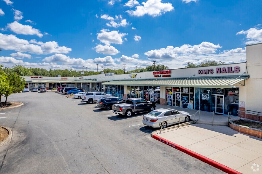 20743 Highway 46, Bulverde, TX à louer - Photo de l’immeuble – Image 3 sur 4