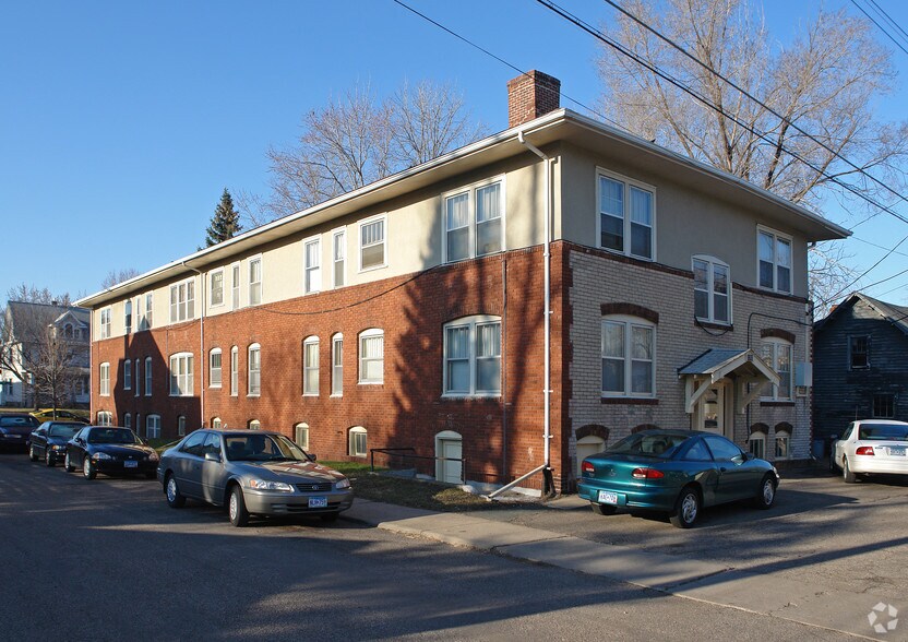 1703 Ashland Ave, Saint Paul, MN à vendre - Photo de l’immeuble – Image 2 sur 10