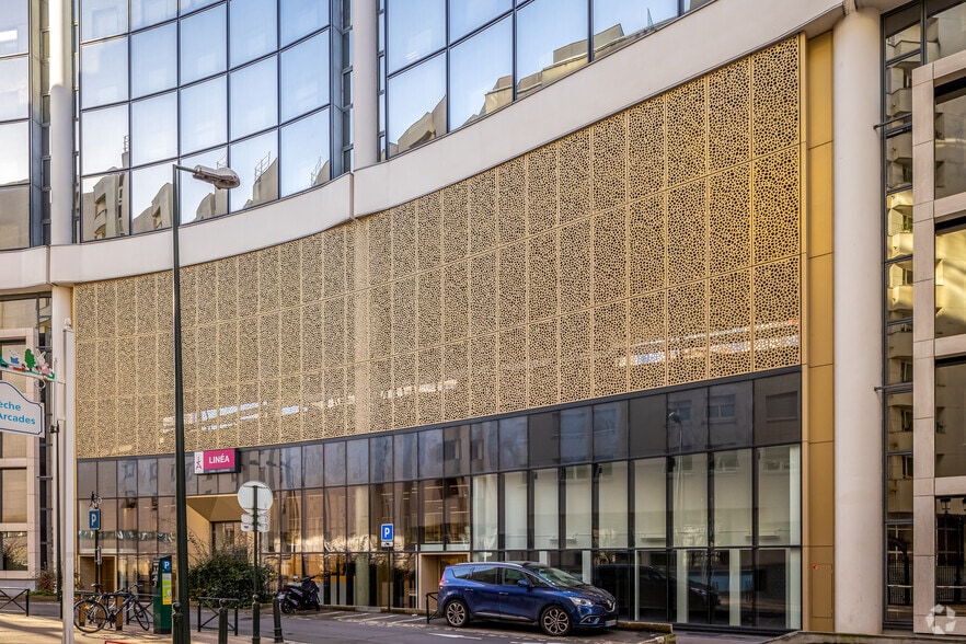 1 rue du Général Leclerc, Puteaux à louer - Photo de l’immeuble – Image 3 sur 4