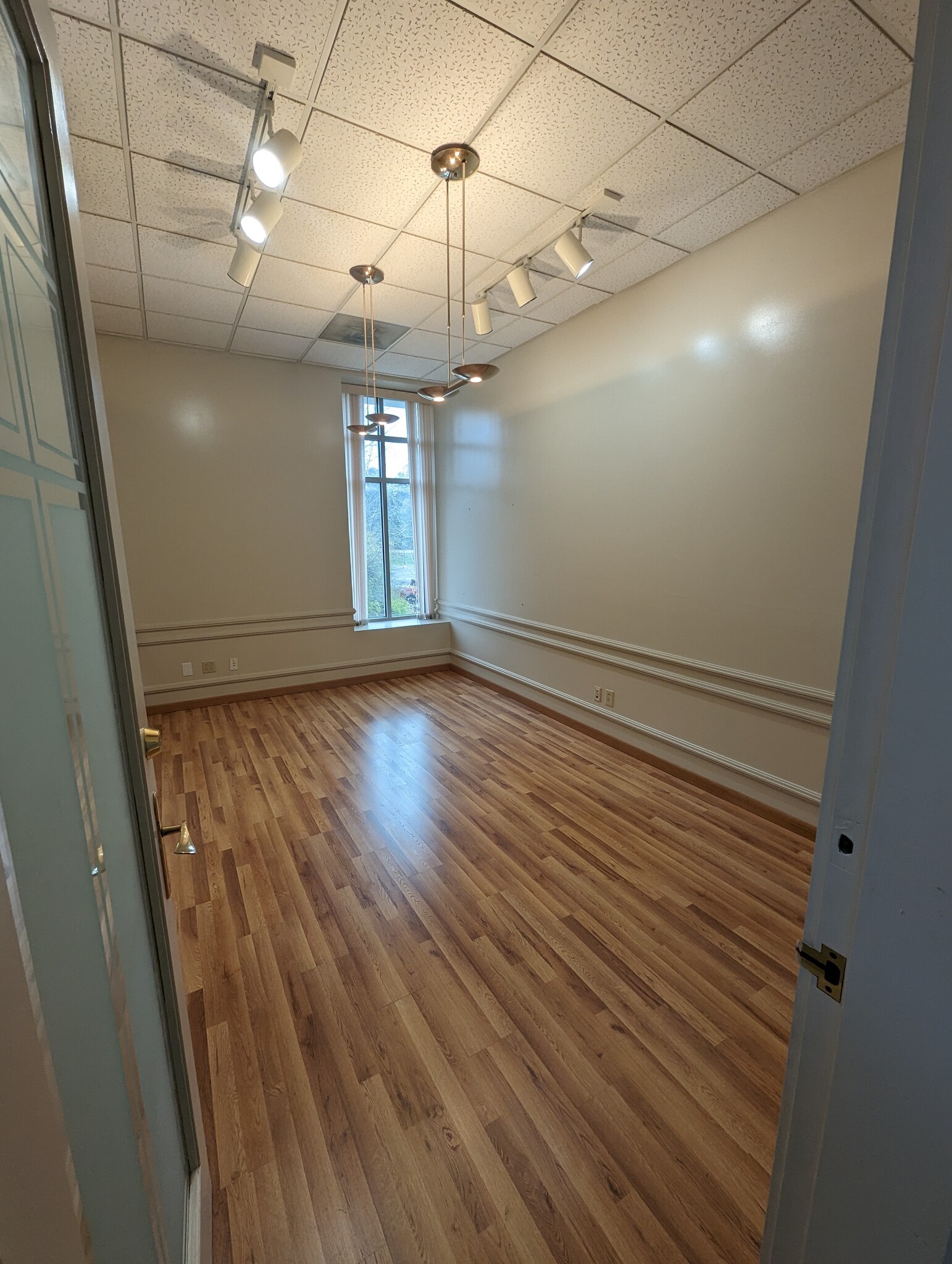 5440 E Fall Creek Parkway North Dr, Indianapolis, IN à louer Photo intérieure– Image 1 sur 6