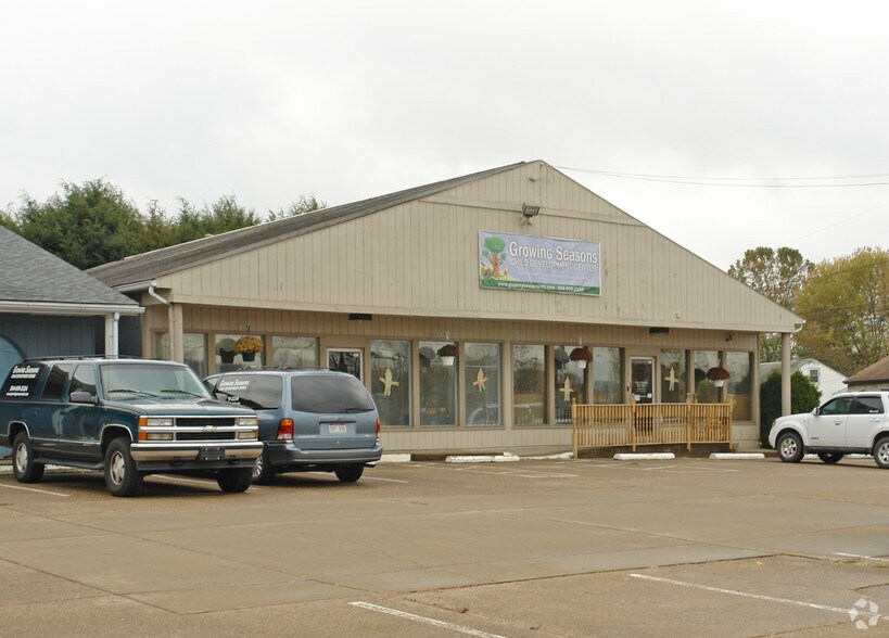 1800 Grand Central Ave, Vienna, WV à vendre - Photo principale – Image 1 sur 2