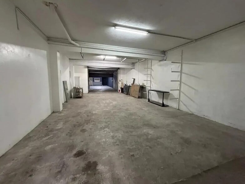 Industriel/Logistique dans Mougins à louer - Photo intérieure – Image 2 sur 4