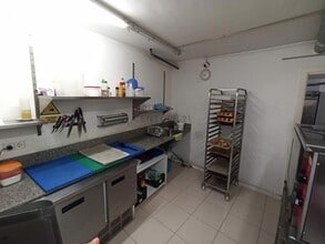 Local commercial dans Barcelone, Barcelona à louer Photo intérieure– Image 2 sur 4