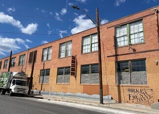 Plus de détails pour 1333 Buena Vista St, San Antonio, TX - Bureau, Local commercial à louer