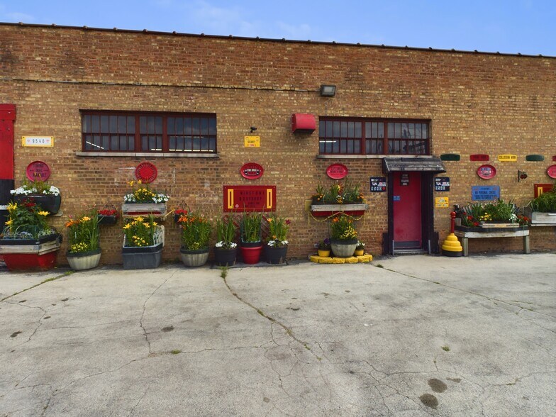 9540 S Vincennes Ave, Chicago, IL à vendre - Photo de l’immeuble – Image 3 sur 86