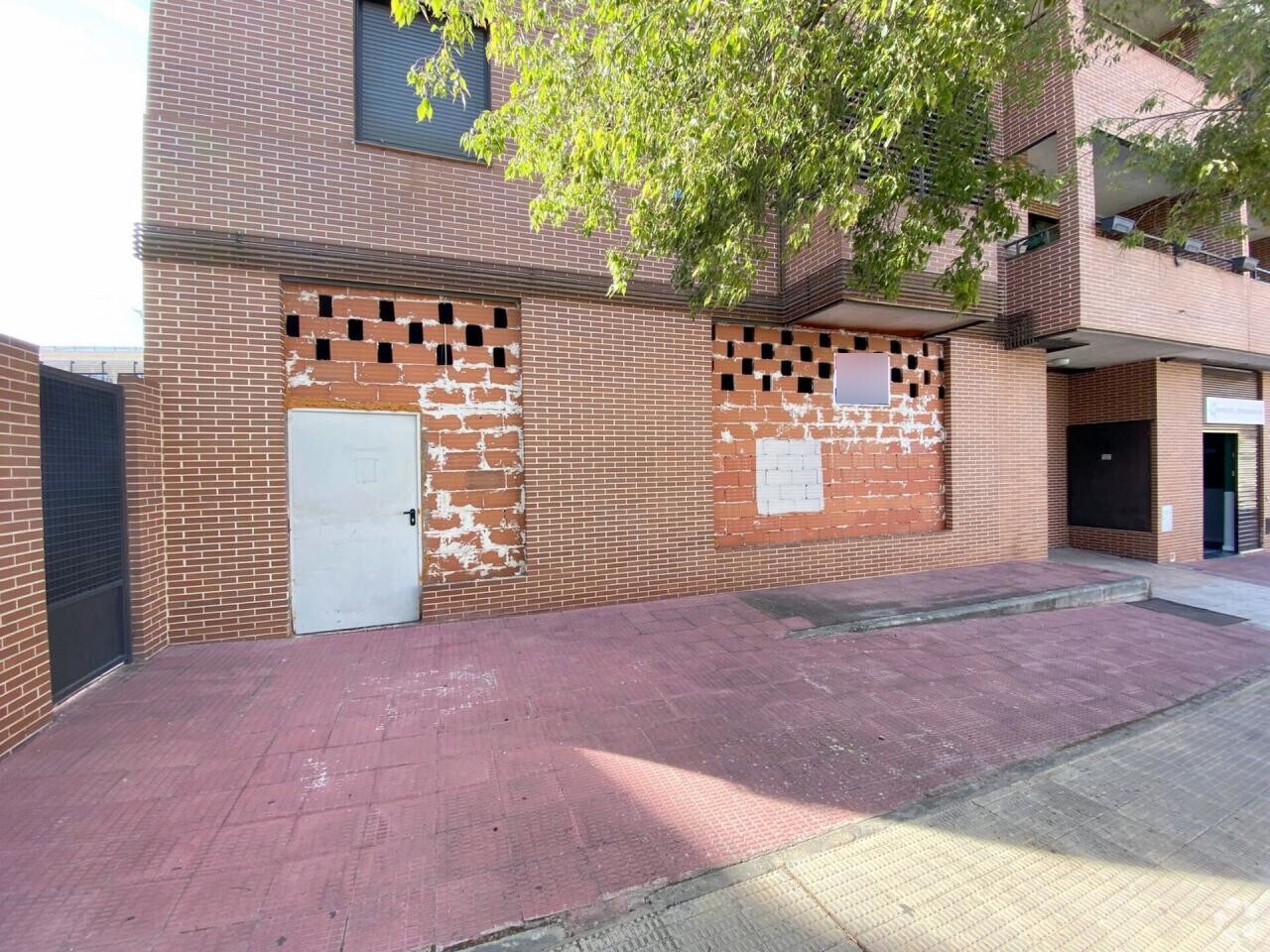 Local commercial dans Toledo, Toledo à louer Photo intérieure– Image 1 sur 2