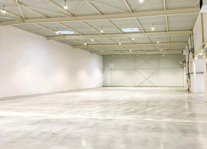 Bureau dans Villebon-sur-Yvette à louer - Photo intérieure – Image 3 sur 8