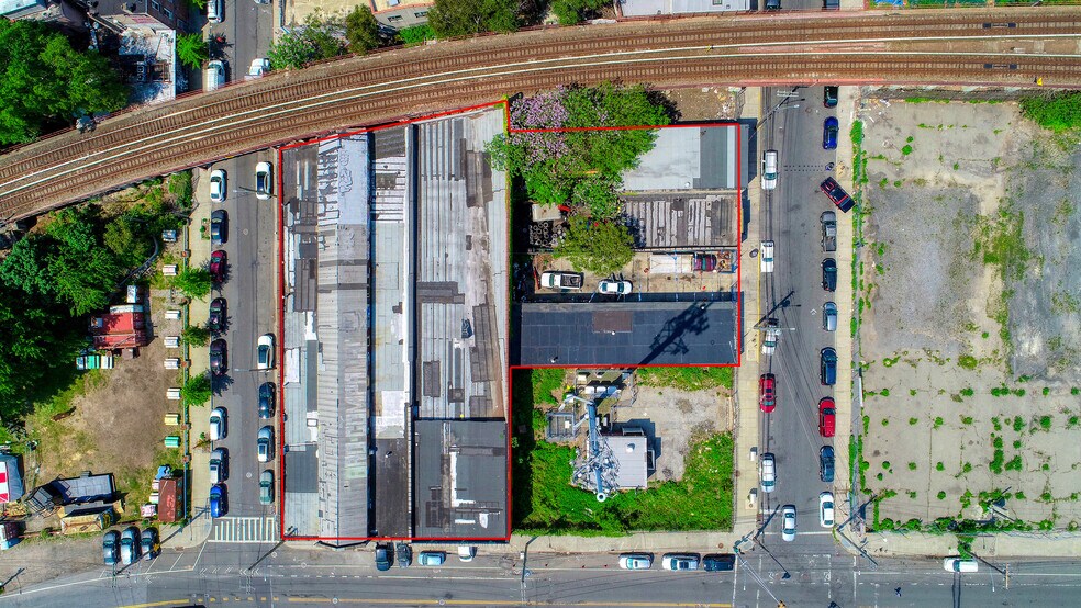 450 Front St, Staten Island, NY à vendre - Photo de l’immeuble – Image 3 sur 9