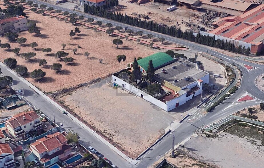 Terrain dans La Pobla de Vallbona, Valencia à vendre - Aérien – Image 2 sur 2