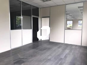 Bureau dans Villebon-sur-Yvette à louer Photo intérieure– Image 1 sur 1