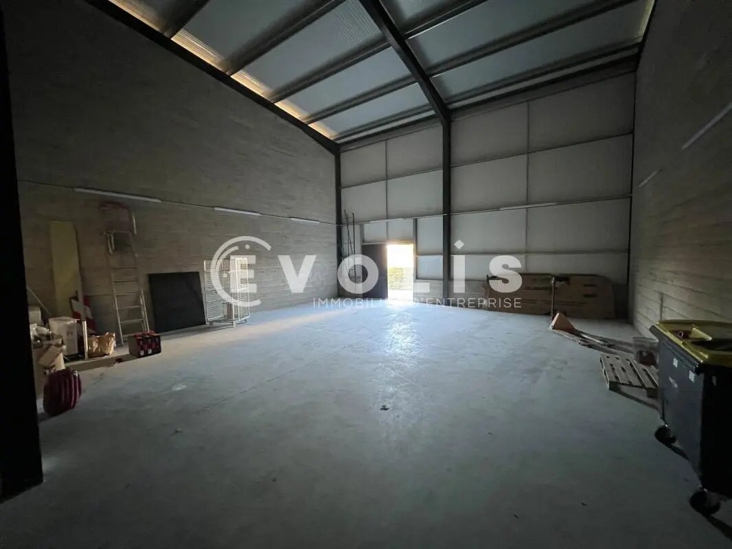 Local d’activités dans Pontault-Combault à louer Photo intérieure– Image 1 sur 7