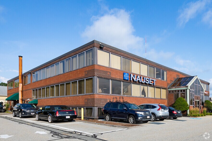 10 Kearney Rd, Needham, MA à louer - Photo de l’immeuble – Image 2 sur 3
