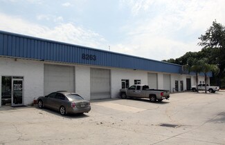 Plus de détails pour 8263 Causeway Blvd, Tampa, FL - Local d'activités à louer