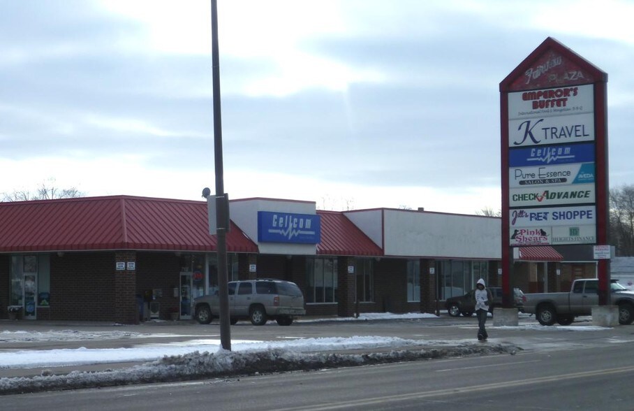 704-824 E Green Bay St, Shawano, WI à louer - Photo de l’immeuble – Image 2 sur 4