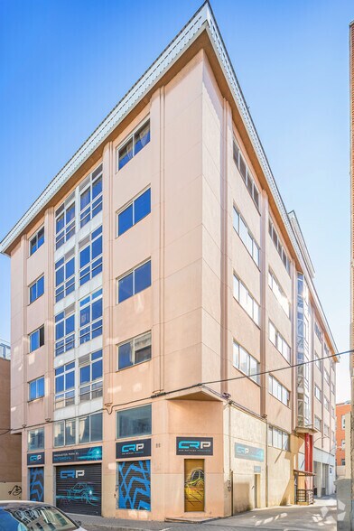 Bureau dans Madrid, Madrid à vendre - Photo de l’immeuble – Image 1 sur 2