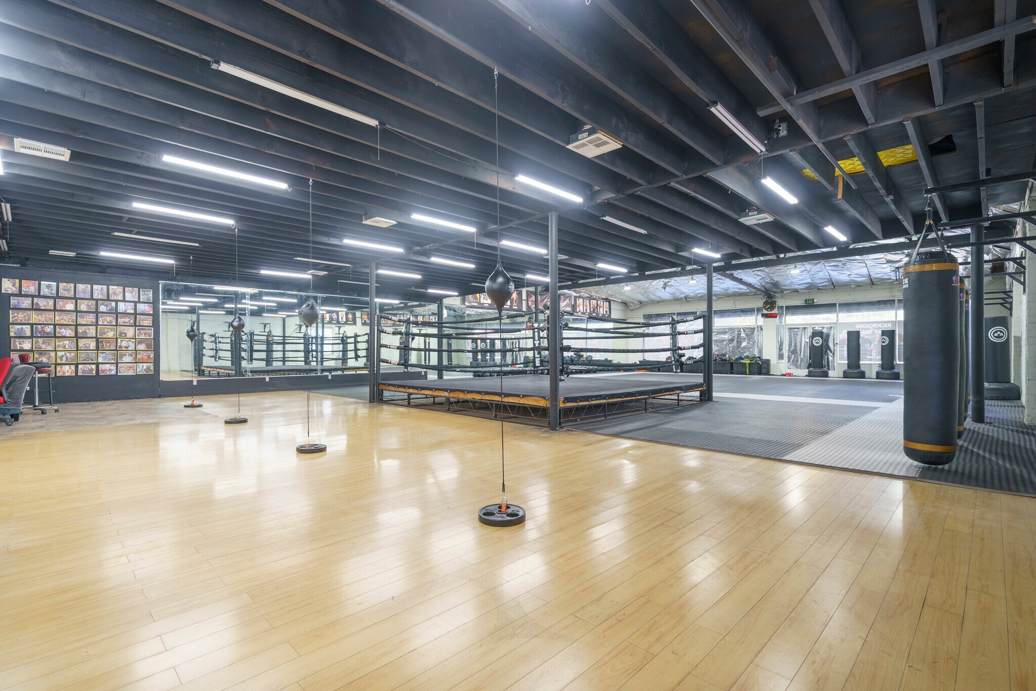 1420-1424 W Olympic Blvd, Los Angeles, CA à louer Photo intérieure– Image 1 sur 8