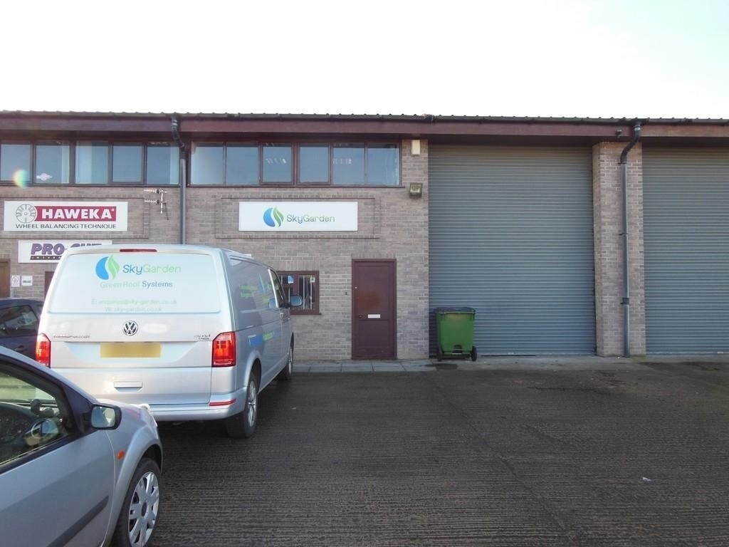 Orchard Industrial Estate, Toddington à louer Photo principale– Image 1 sur 2