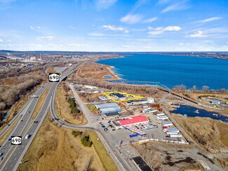 Plus de détails pour 532 State Fair Blvd, Syracuse, NY - Local d’activités à vendre