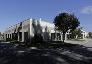 Plus de détails pour 2400 Centre Pky, Atlanta, GA - Industriel/Logistique à louer