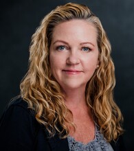 Lori Mikell