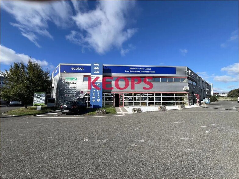 Local d’activités dans Toulouse à louer - Photo de l’immeuble – Image 3 sur 4