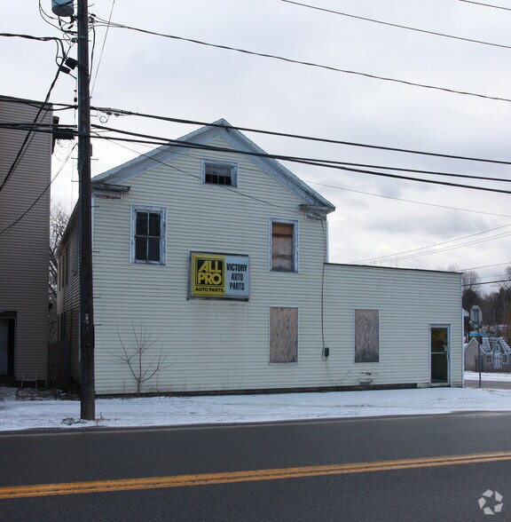 52 Gates Ave, Schuylerville, NY à vendre - Photo de l’immeuble – Image 2 sur 2