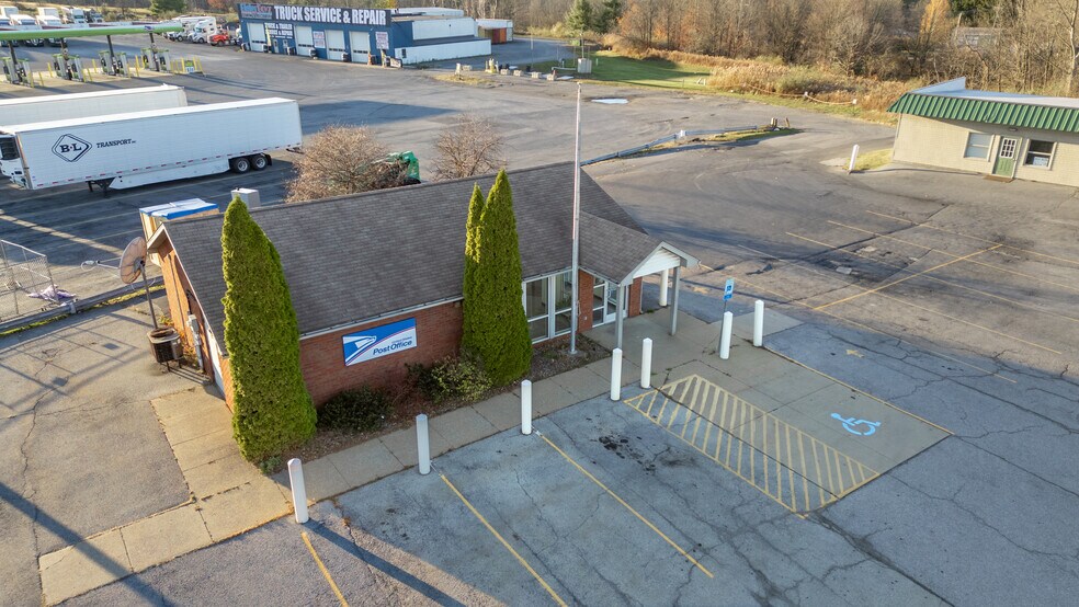 111-131 Rolling Stone Rd, Kylertown, PA à vendre - Photo de l’immeuble – Image 2 sur 12