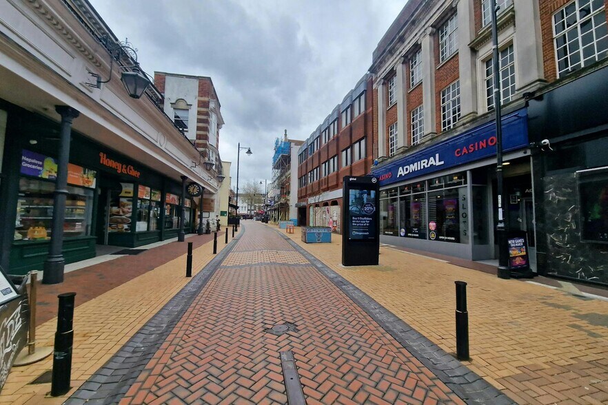 19-23 Winchester St, Basingstoke à louer - Photo de l’immeuble – Image 2 sur 4