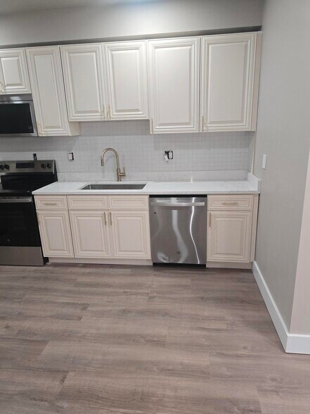 2122 N Pine St, Wilmington, DE à vendre - Photo de l’immeuble – Image 3 sur 25