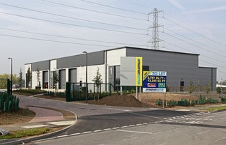 Plus de détails pour 2 Tradeway Sutton Kimpton Rd, Sutton - Industriel/Logistique à louer