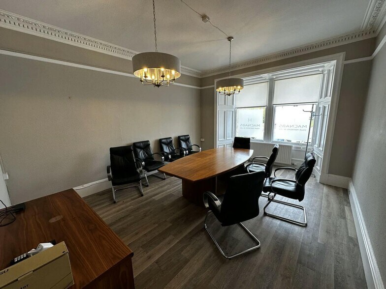 10 Barossa Pl, Perth à vendre - Photo de l’immeuble – Image 2 sur 15