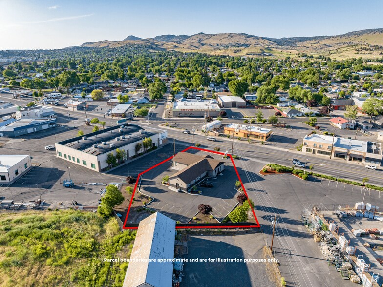 2340 S 6th St, Klamath Falls, OR à vendre - Photo de l’immeuble – Image 3 sur 49