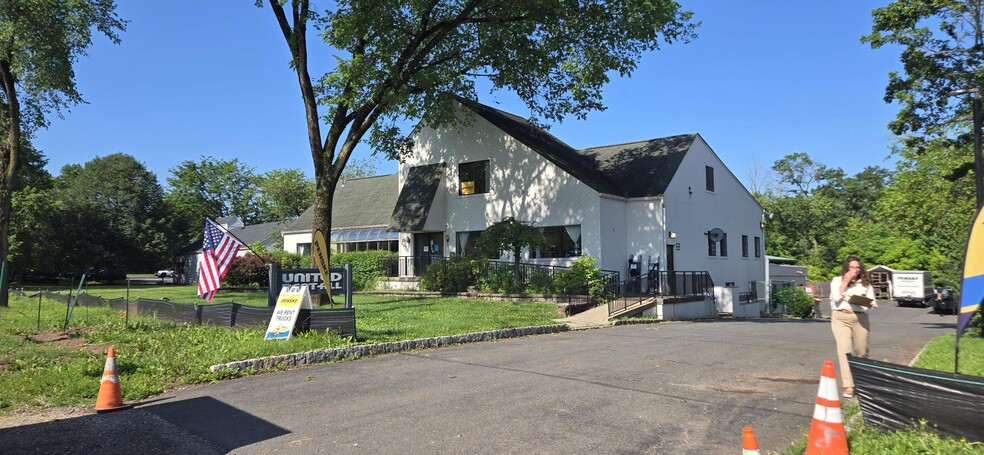 230 US Highway 206, Hillsborough, NJ à louer - Photo de l’immeuble – Image 2 sur 9