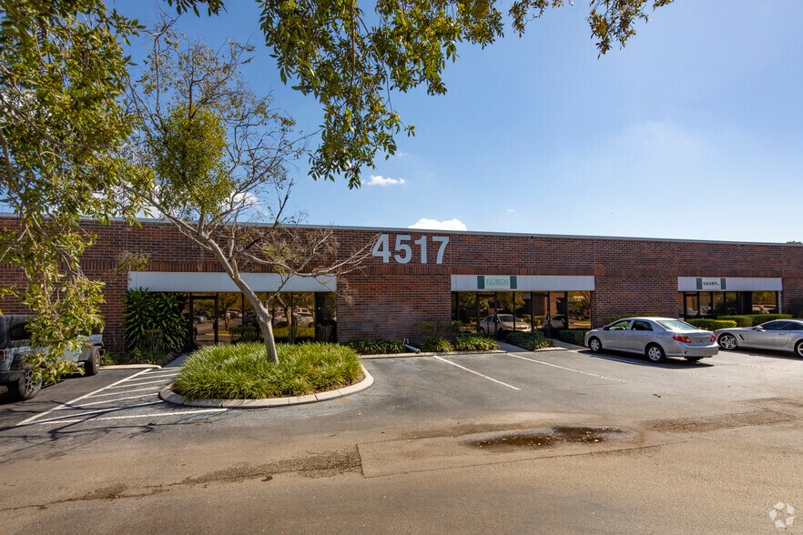 4515 George Rd, Tampa, FL à louer - Photo de l’immeuble – Image 2 sur 8